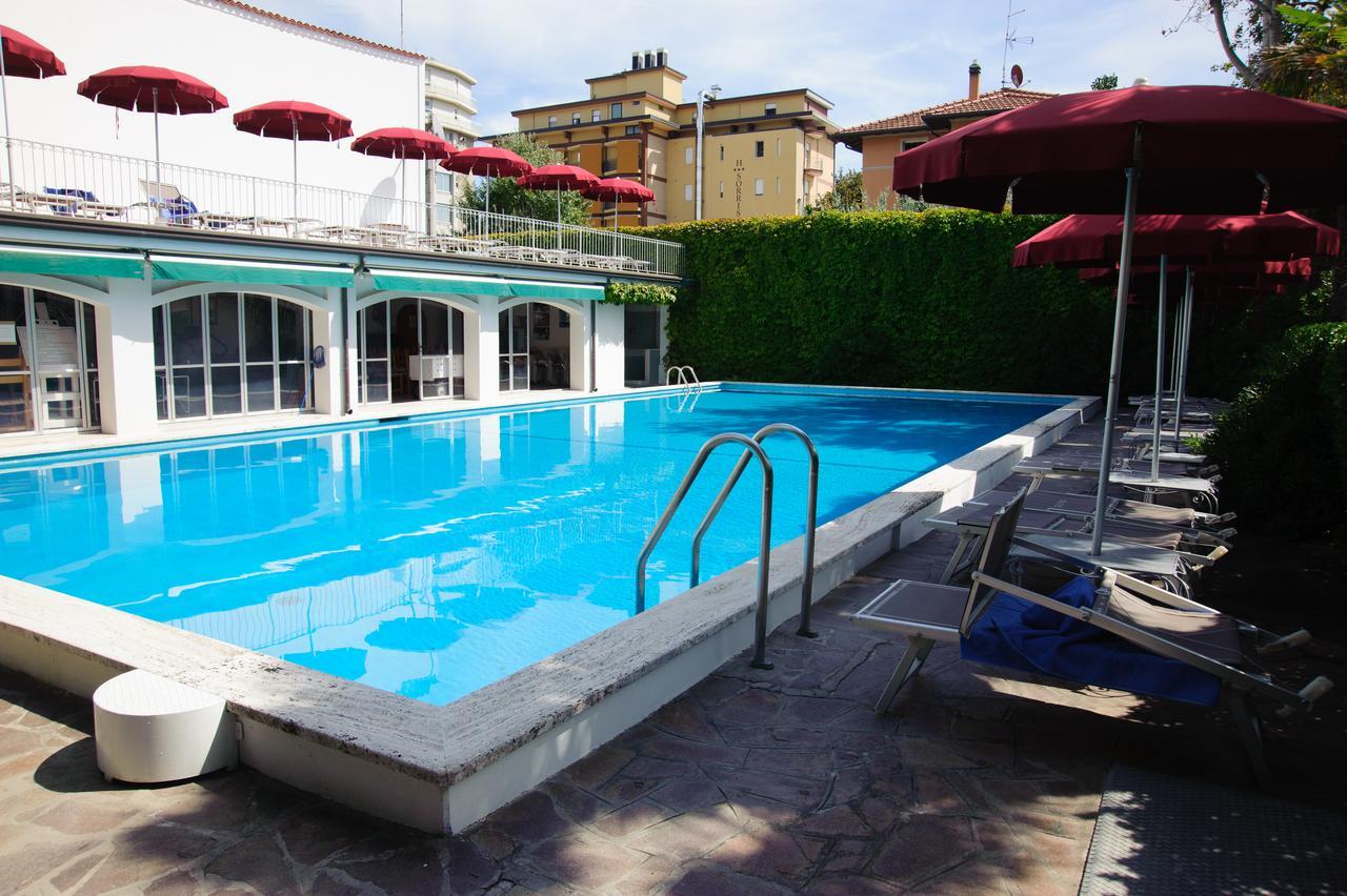Hotel Nautic B&B Беллария-Иджеа-Марина Экстерьер фото